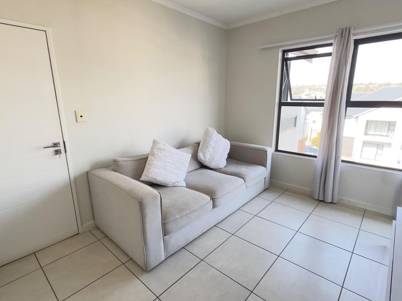 1 bed 1 bath apartment in Amsterdam estate - Photo 3