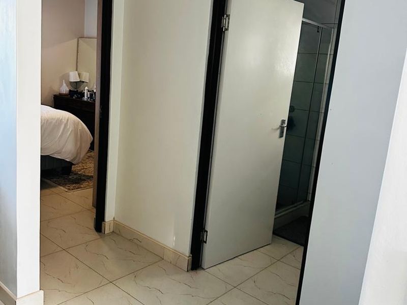 2 bedrooms flat available for sale in Spring Court, CBD behind Shoprite, Walvis Bay - Photo 7