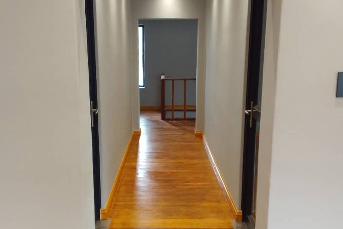 Prime Commercial Property for Rent - Photo 5