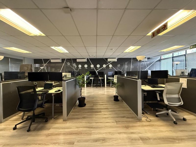 Prime Ground Floor Office Space Available for Lease in Upper Grosvenor Office Park, Sandton - Photo 5