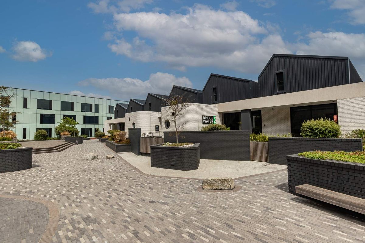 Prime Income-Producing Commercial Unit with Established Tenant in Bridgewater Estate, Century City - Photo 5