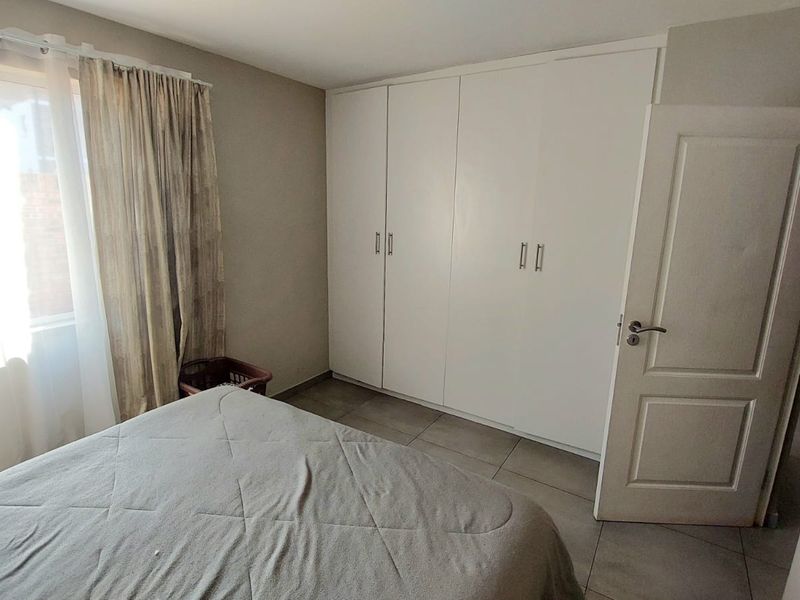 Your Perfect 2-Bed Unit: Backyard, Patio & Extra Storage - Photo 6