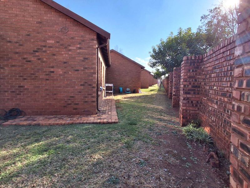 Three bedrooms Townhouse for sale in Orchards at Orchards Village - Photo 5