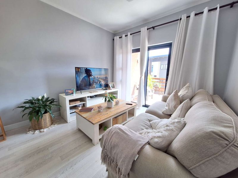 Perfectly Priced – Urgent Seller Seeking a Serious Buyer! - Photo 4