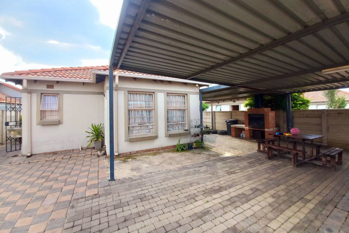 Three bedrooms house for sale in Andeon - Photo 2