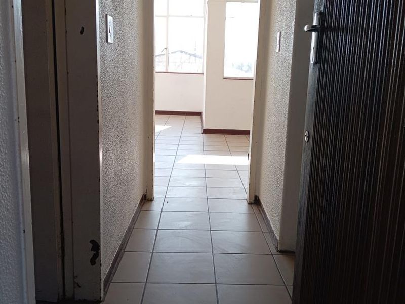 A 1 BEDROOM FLAT TO RENT IN SUNNYSIDE - Photo 9