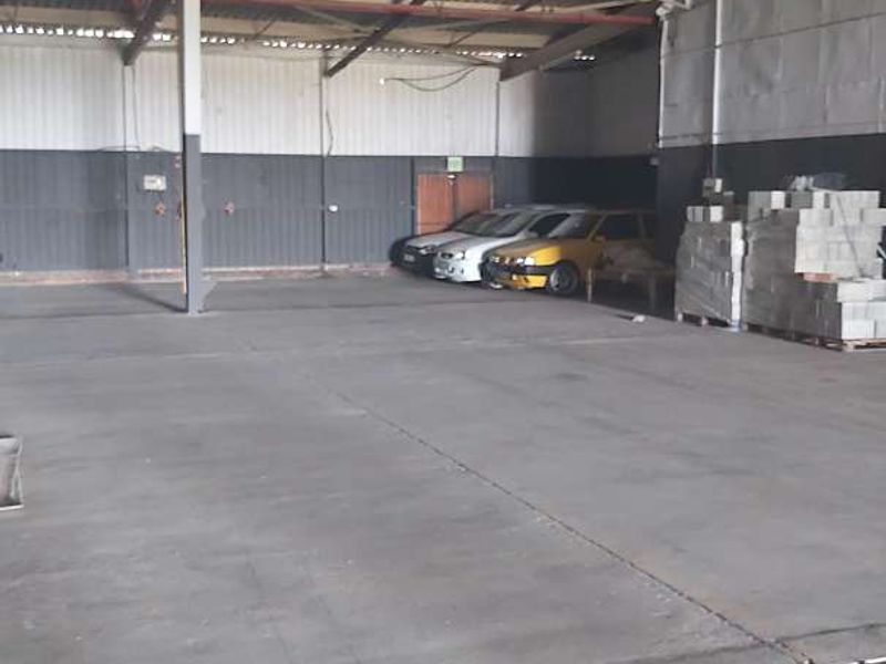Warehouse/Distribution/manufacturing facility to let in Wilsonia. - Photo 3