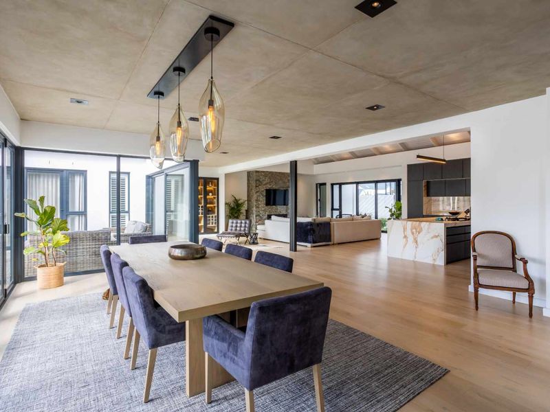 Exceptional Five-Bedroom Furnished Home to Rent in La Vue Neighbourhood on Val de Vie Estate - Photo 3