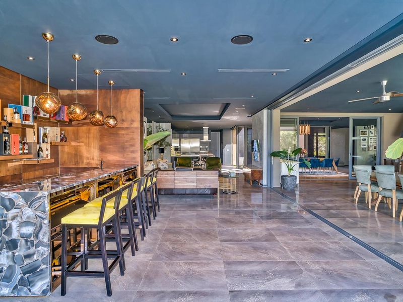 ULTRA MODERN 5 BEDROOM HOME ON HAWAAN ESTATE - Photo 8