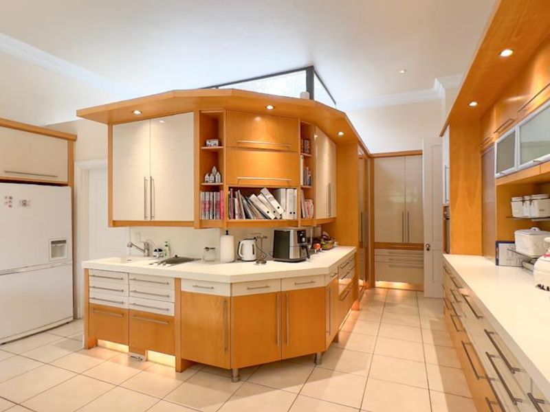 Natures Valley Estate - Most Exclusive home with a Garden of Eden Setting - Photo 7