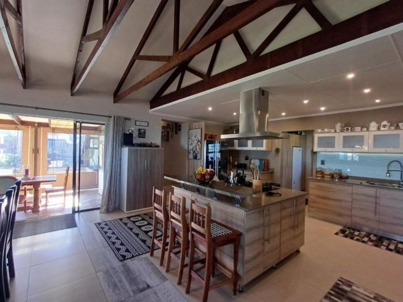 3 Bedroom House for Sale in Dana Bay - Photo 8