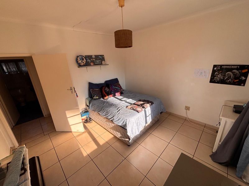 4 Bedroom Family Home to Rent !!! - Photo 7
