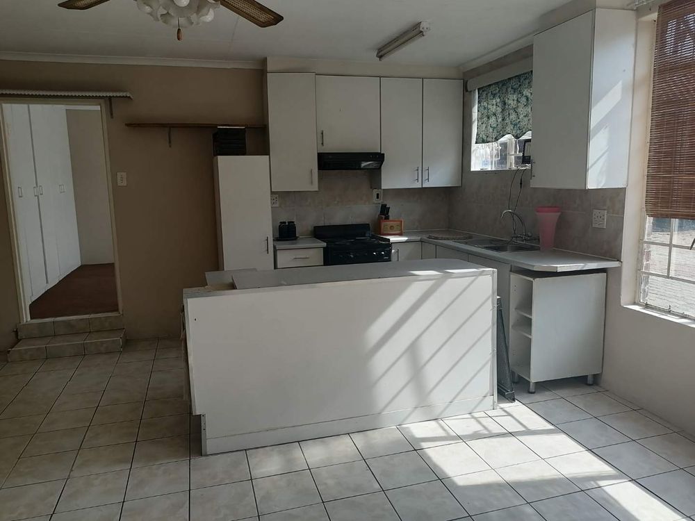 Kitchenette