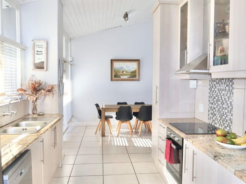 3 Bedroom house to rent in Loevenstein - Photo 5