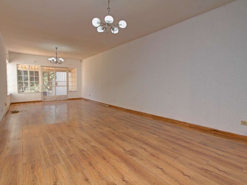 Unbeatable Value: Townhouse from R990k - Photo 2