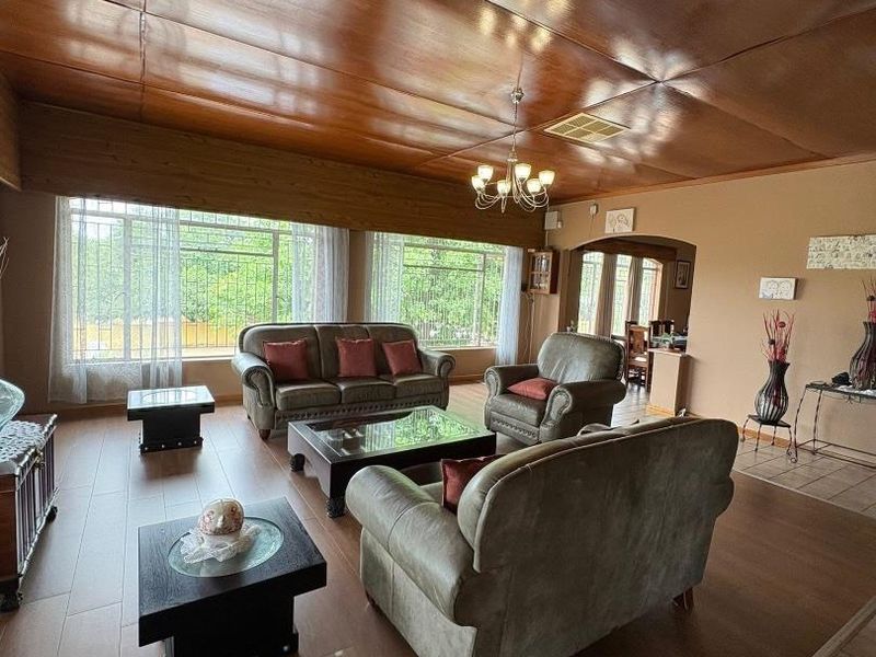 Okahandja- For Sale- N$2 760 000 - Photo 3