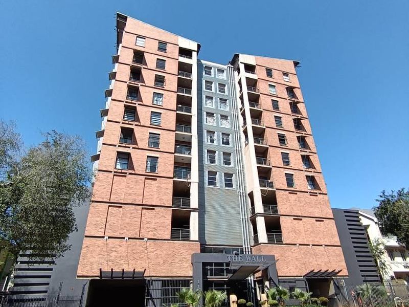 2 Bedroom to rent at The Wall - Photo 2