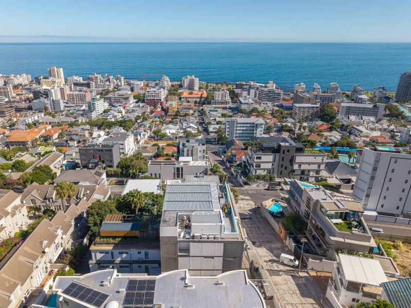 Above Sea Point. Above Everything. - Photo 2