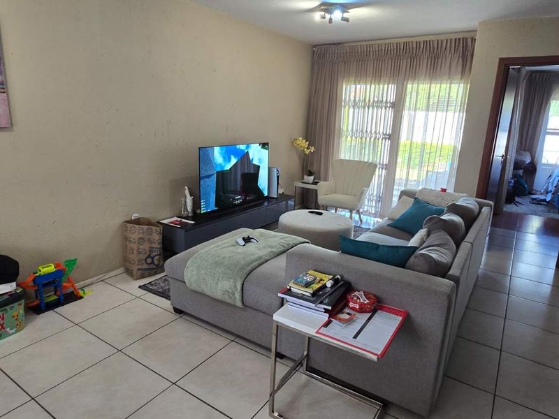 1 Bedroom Ground floor apartment in Hurleyvale - Photo 7