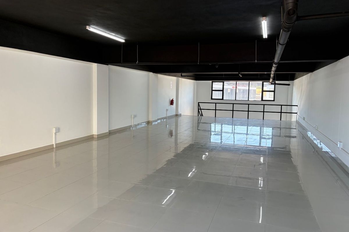 280m2 Commercial Unit To Let in Ballito - Photo 5
