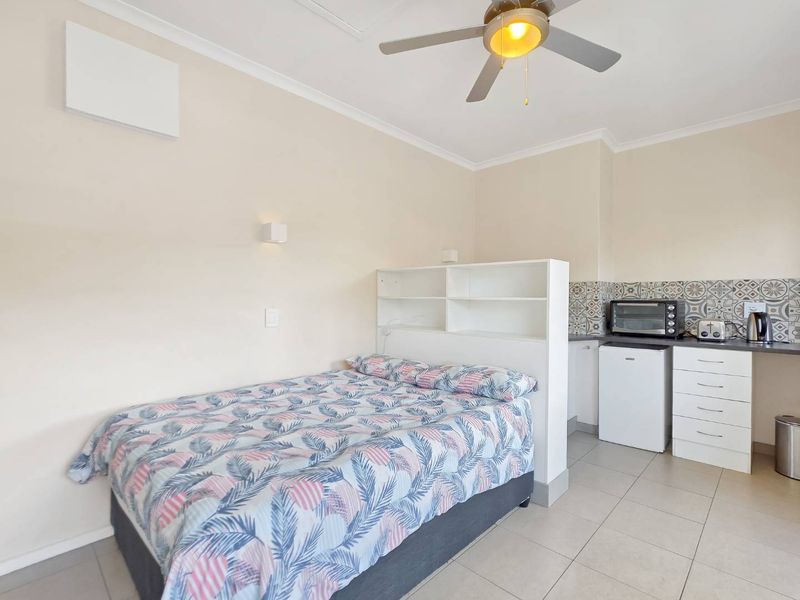 Studio Apartment for sale in Kloof Street - Photo 3