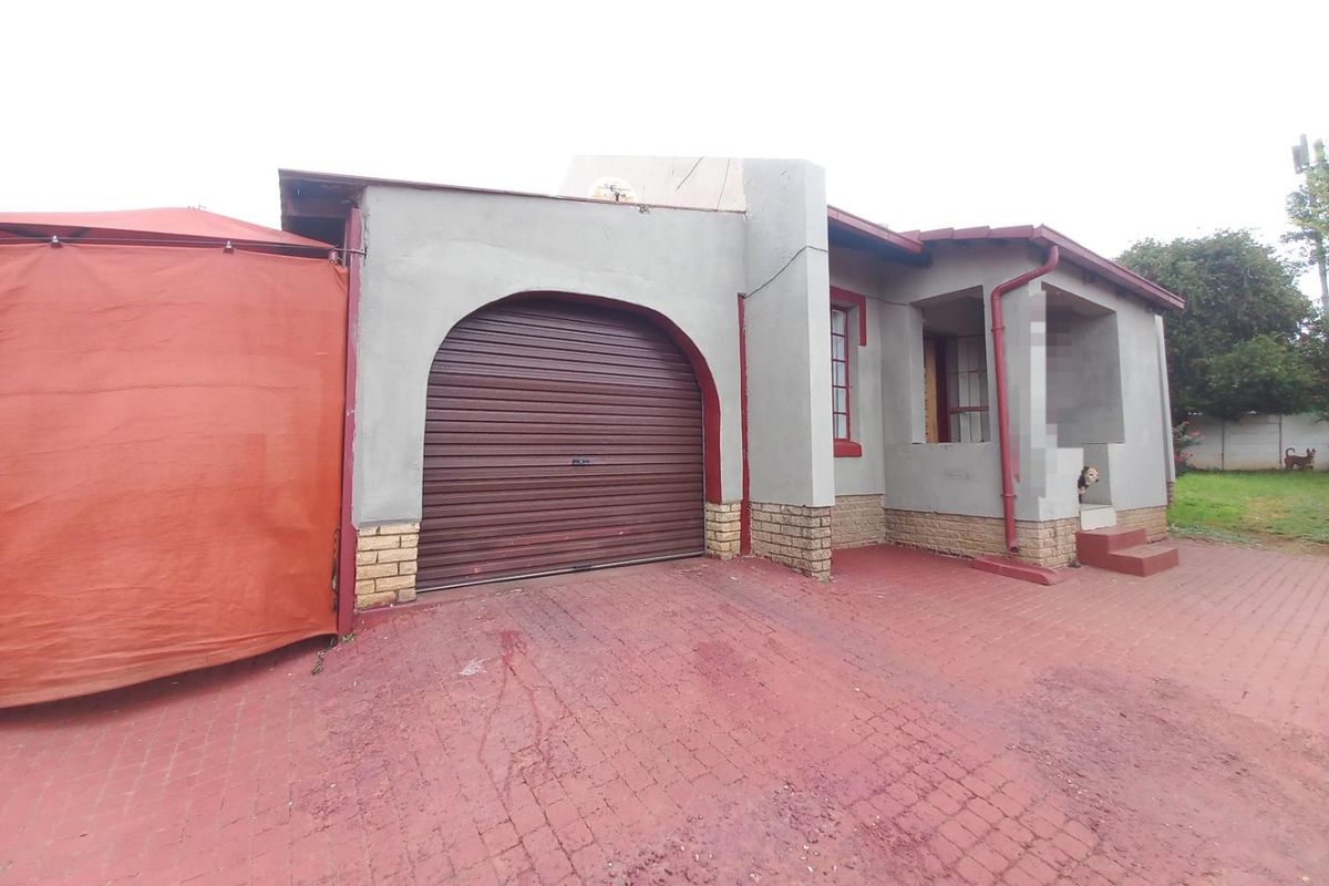 Two Bedrooms house for sale in Elandspoort - Photo 2