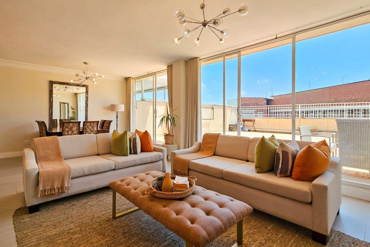 Duplex! With a large terrace on the Ridge! - Photo 2