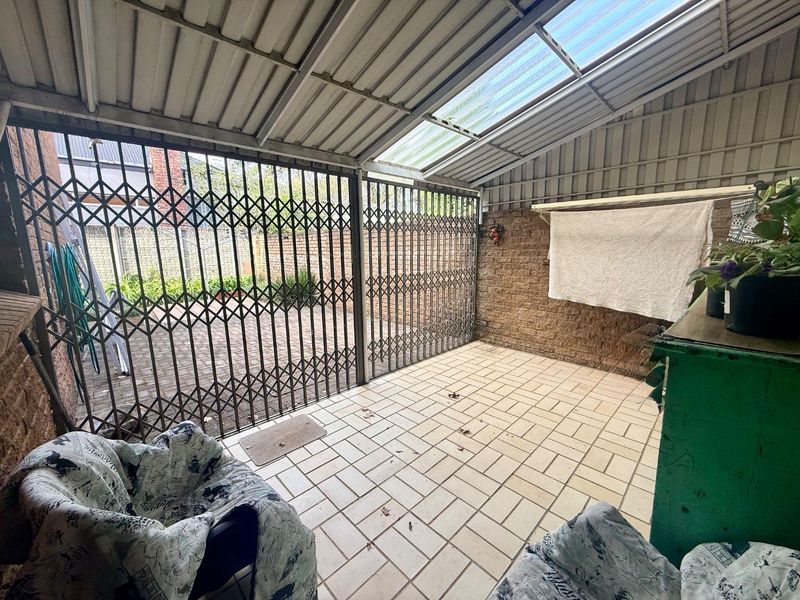 Beautiful 3 Bedroom Townhouse for sale in vryheid - Photo 9