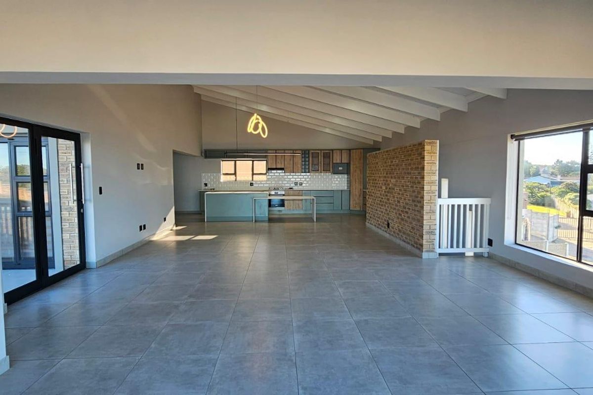 Most beautiful Brand New home with ocean view - Photo 5