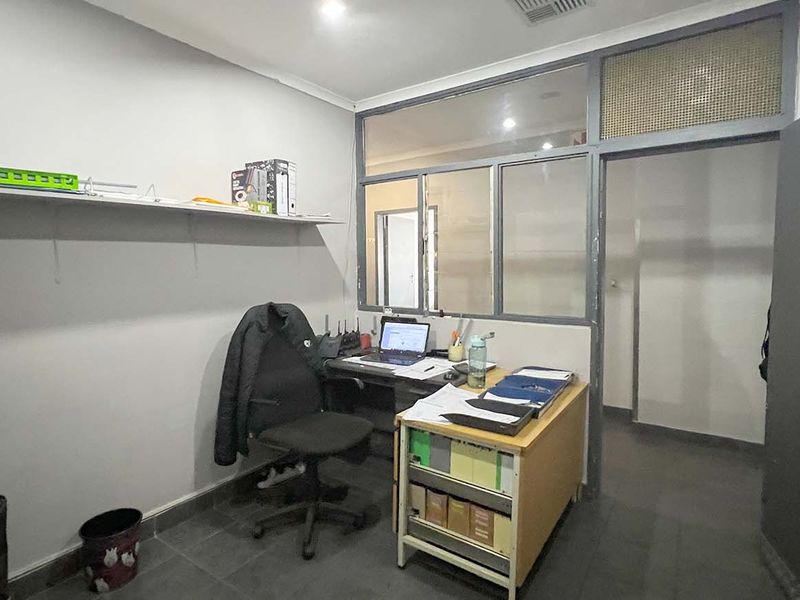 Industrial Property For Sale in Durban North/Briardine - Photo 10