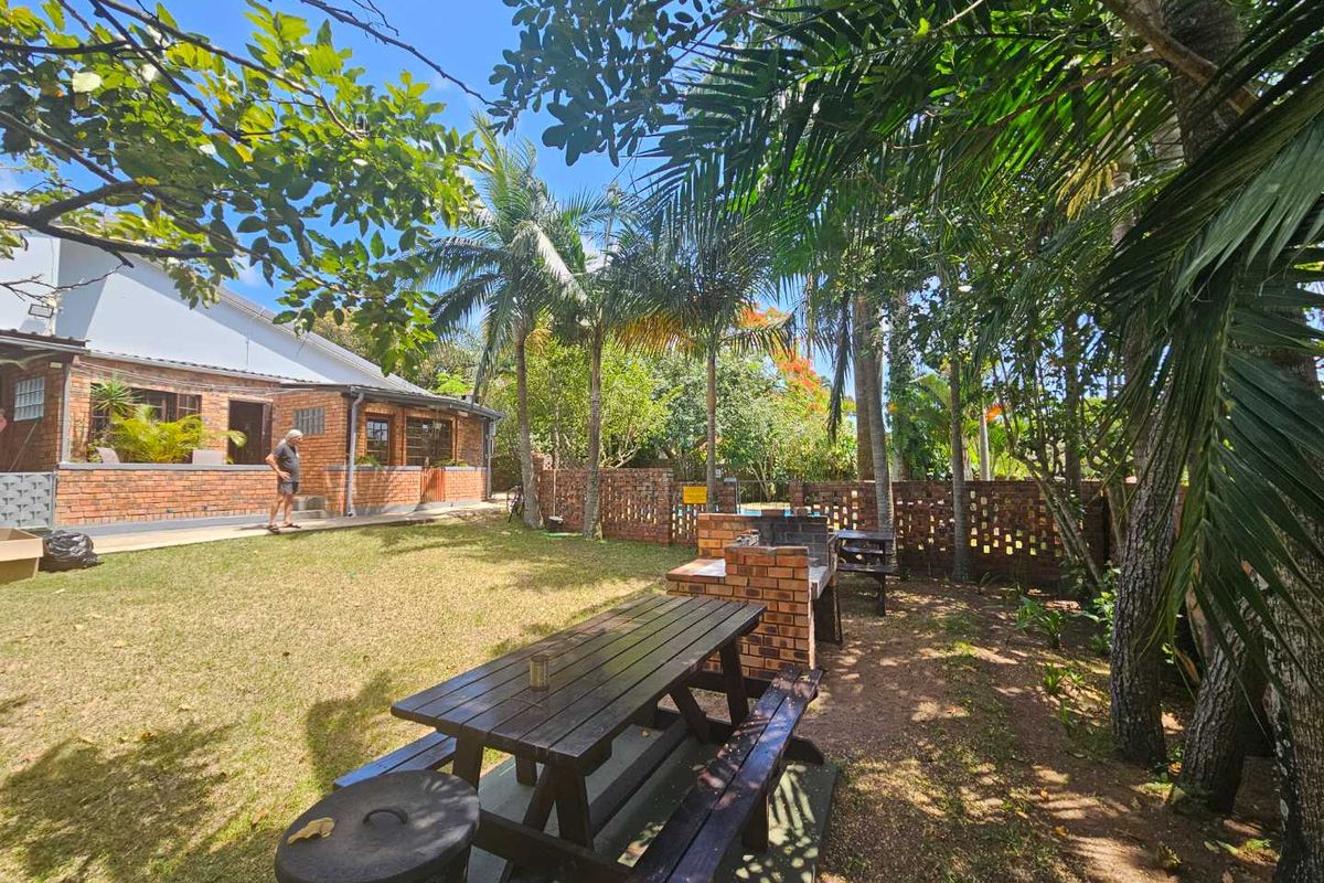 1-bedroom apartment nestled within the serene heart of St Lucia, a haven within the iSimangaliso Wetland Park World Heritage Site. - Photo 2