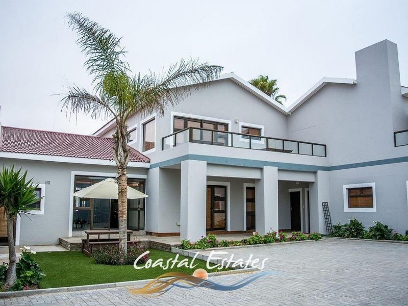 9 Bedroom Guesthouse with a Sea View in Swakopmund Central - Photo 3