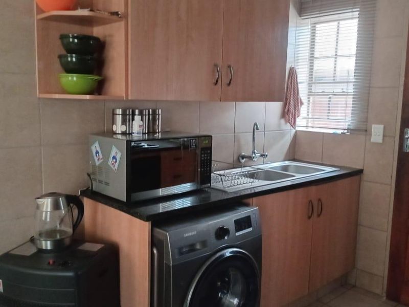 3 Bedrooms House - Photo 4