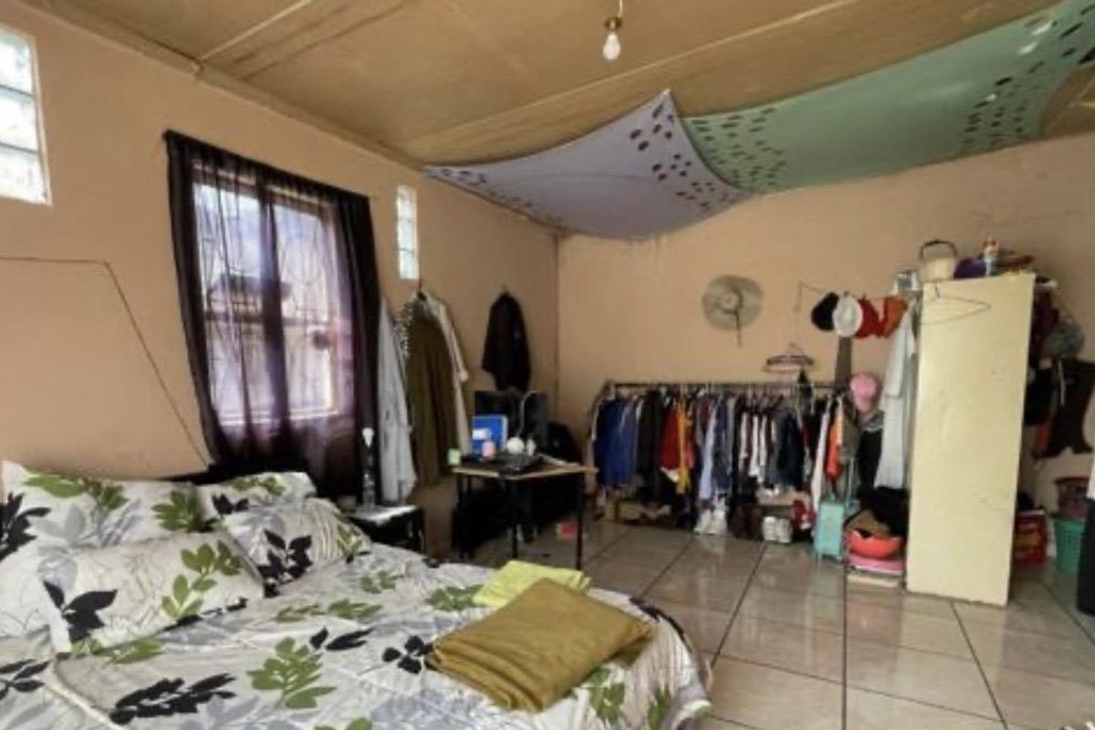 Property Description – Geranium Court, Westbury - Photo 5
