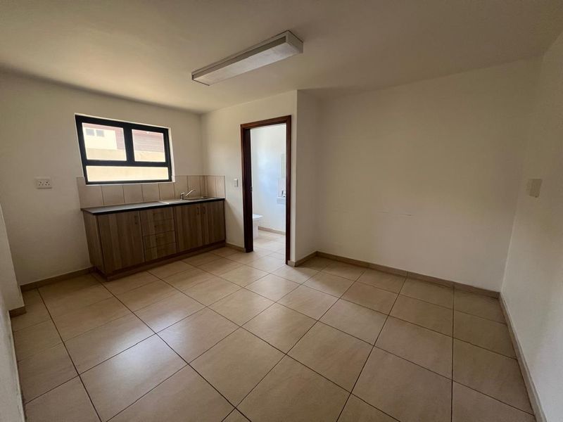 FOR SALE - INDUSTRIAL PROPERTY IN SWAKOPMUND, NAMIBIA - Photo 10