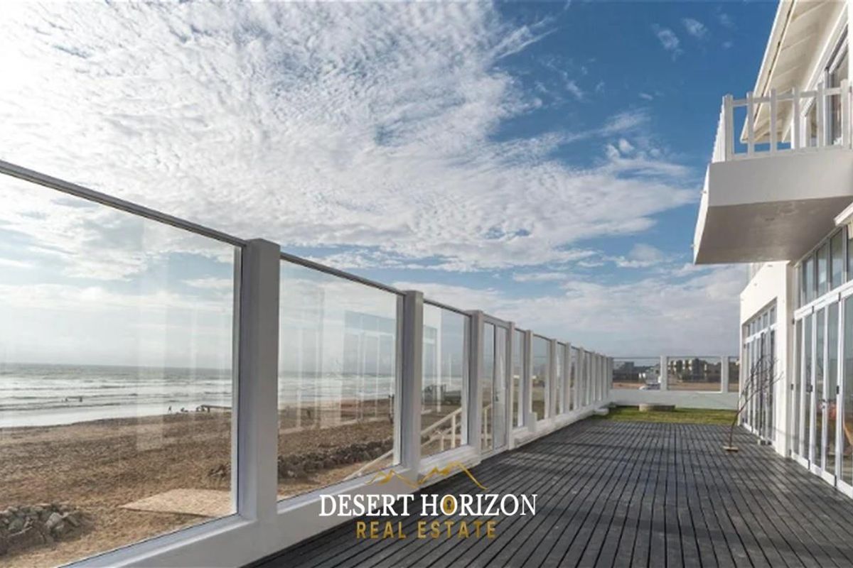 Swakopmund, Vogelstrand | For Sale-Stunning Beachfront 10 Bedroom Guesthouse - Photo 2