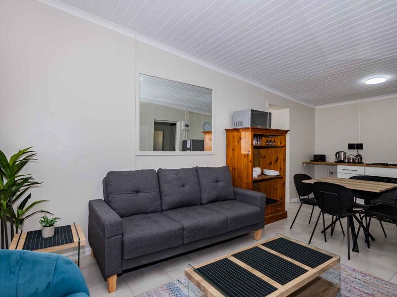 Urban Oaks Guest House - Photo 7