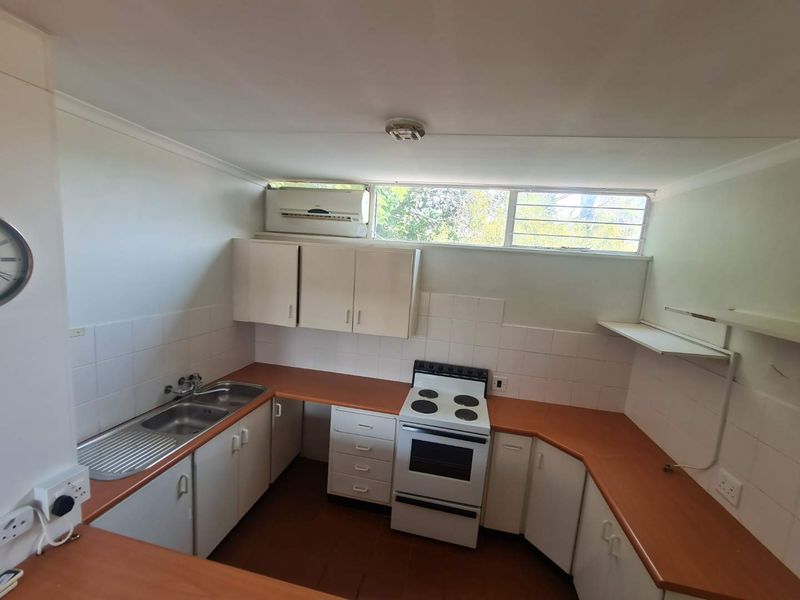 2 Bedroom to rent in Lynnwood Manor - Photo 7