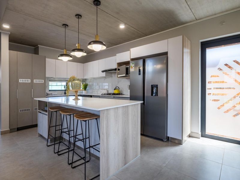 4 Bedroom Townhouse at Baltimore Lifestyle Estate - Photo 7