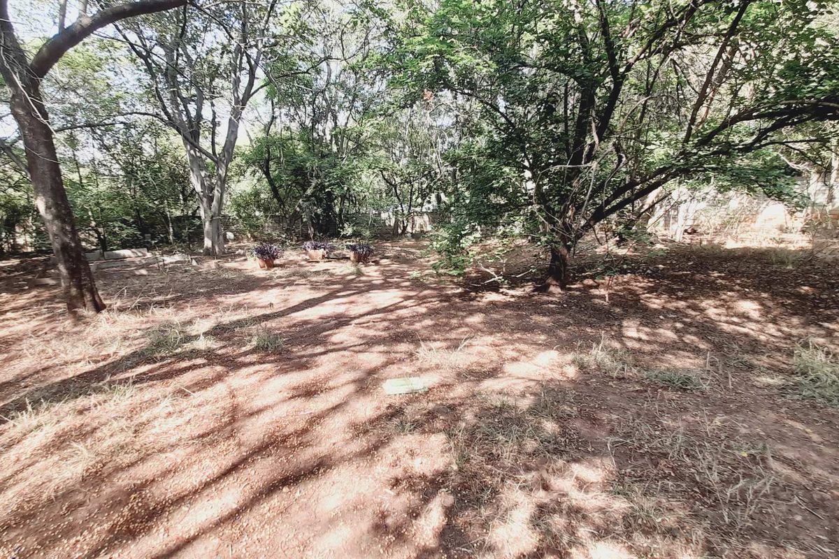 Craft Your Vision on Hartbeespoort's Exclusive Waterfront! - Photo 5