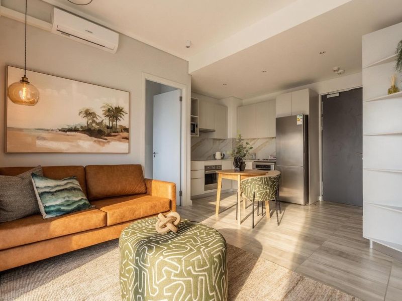 Fully Furnished 2-Bedroom Apartment | The Capital Trilogy | R45,000 pm - Photo 7