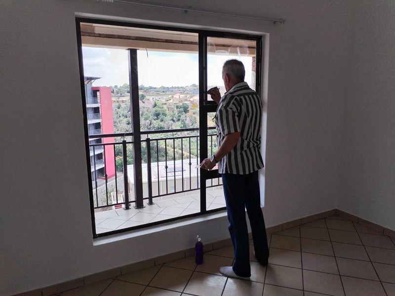 Winchester Hills: Where Privacy Meets Modern Living! - Photo 3