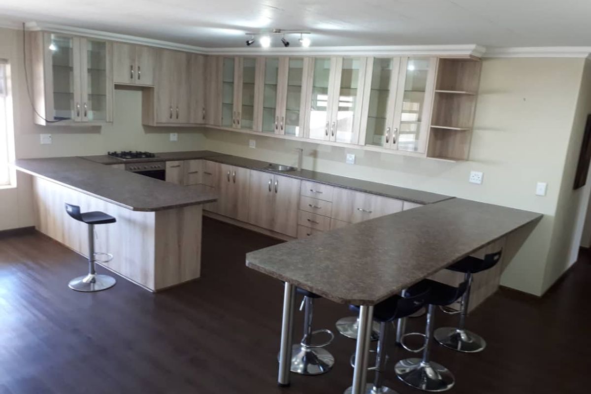 TWO MODERN SEMI-DETACHED HOUSES ON 4.23HA - Photo 4