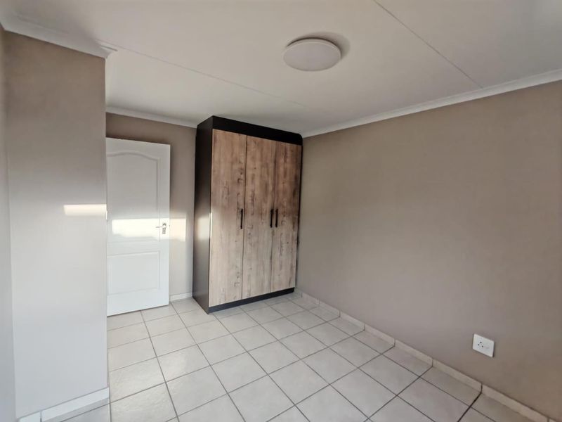 NEW DEVELOPMENT APARTMENTS - Photo 4