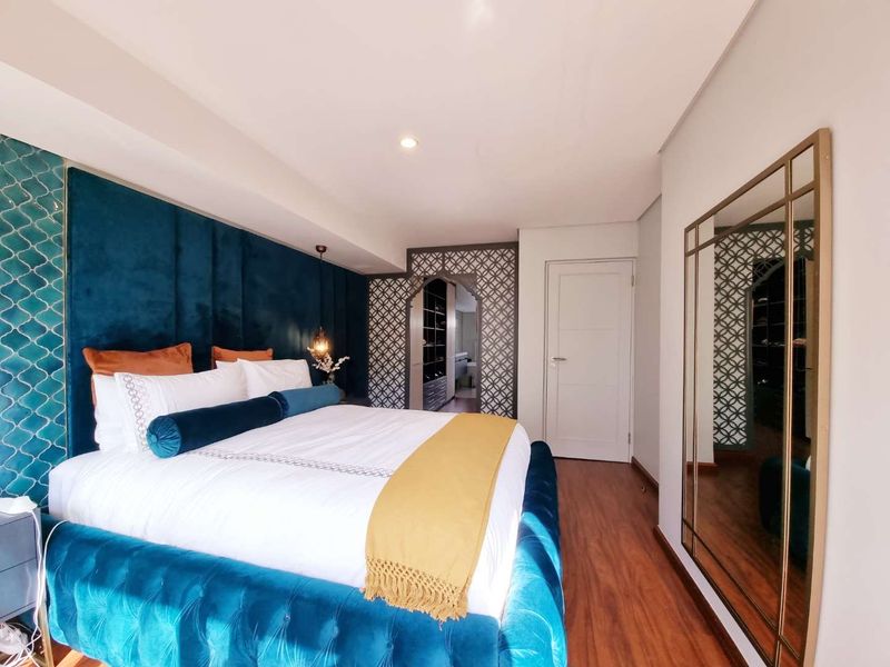 Your Dream Family Home on Bryanston Drive! - Photo 8