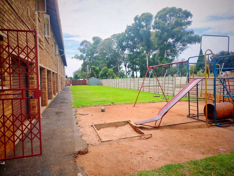 A  SPACIOUS GROUND FLOOR APARTMENT - Photo 10