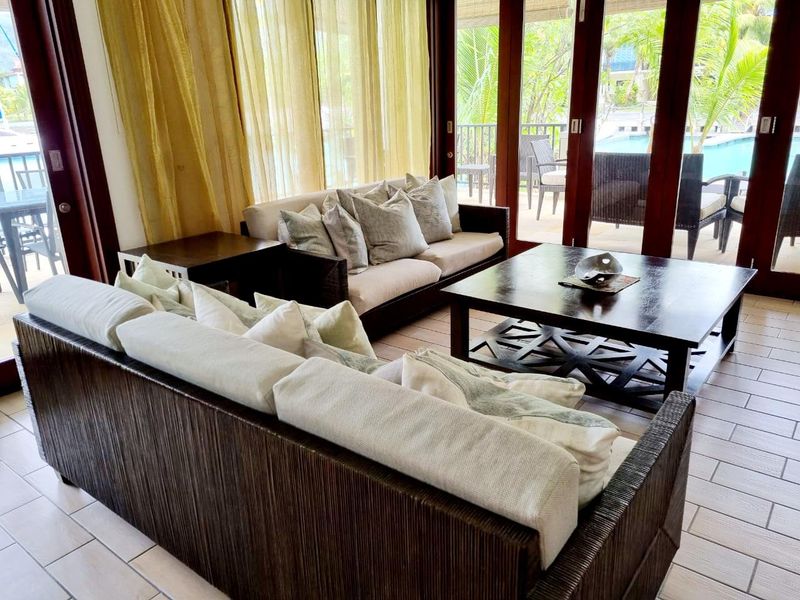 Exceptional ground floor corner unit in unbeatable position - Photo 8