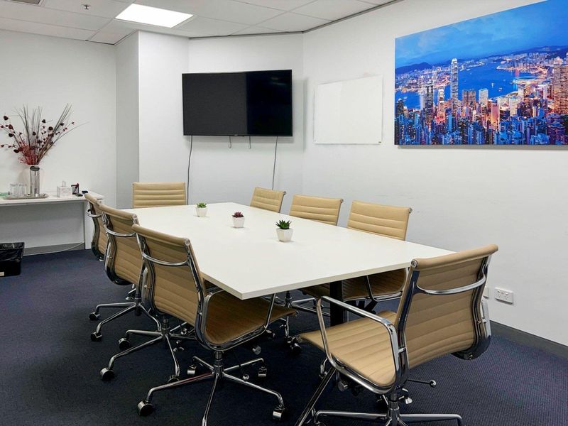 Meet, work or collaborate in our professional Regus The Foundry business centre - Photo 6