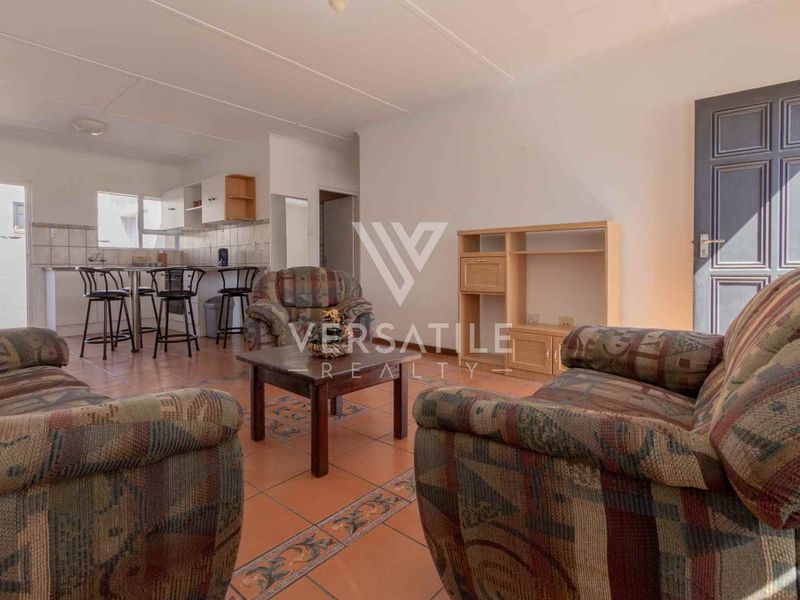 Townhouse For Sale - Photo 2