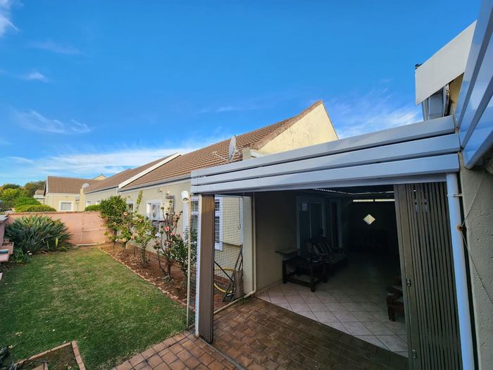 Property #2188386, Retirement Village Pending Sale in Annlin